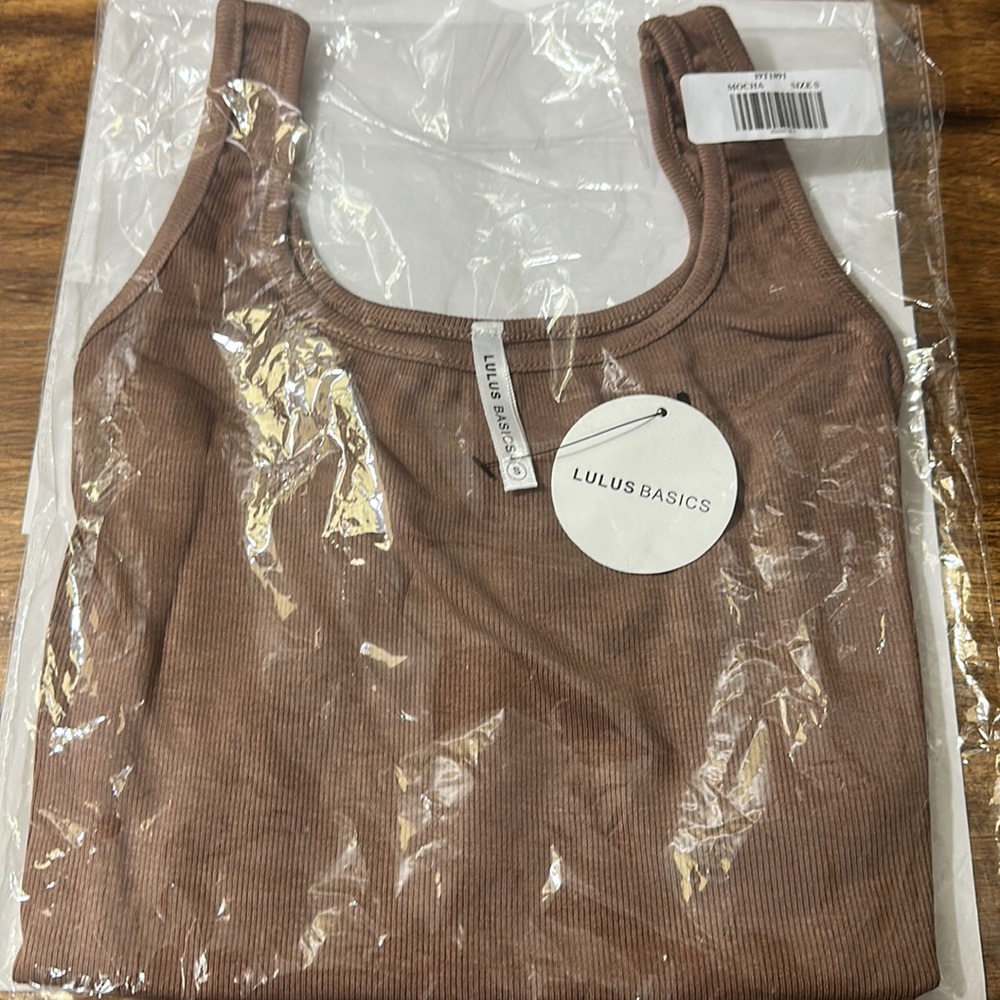 NWT Lulu’s Basics Ribbed Tank Mocha Small